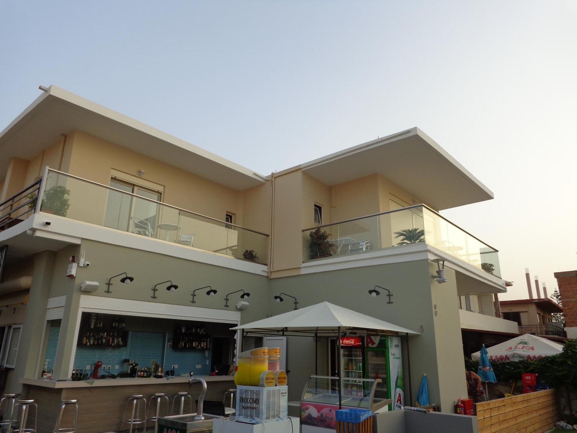 Litinakis Studios Sea View & Litinakis Studios Garden View 700 Meters Away Agia Marina  Ngoại thất bức ảnh