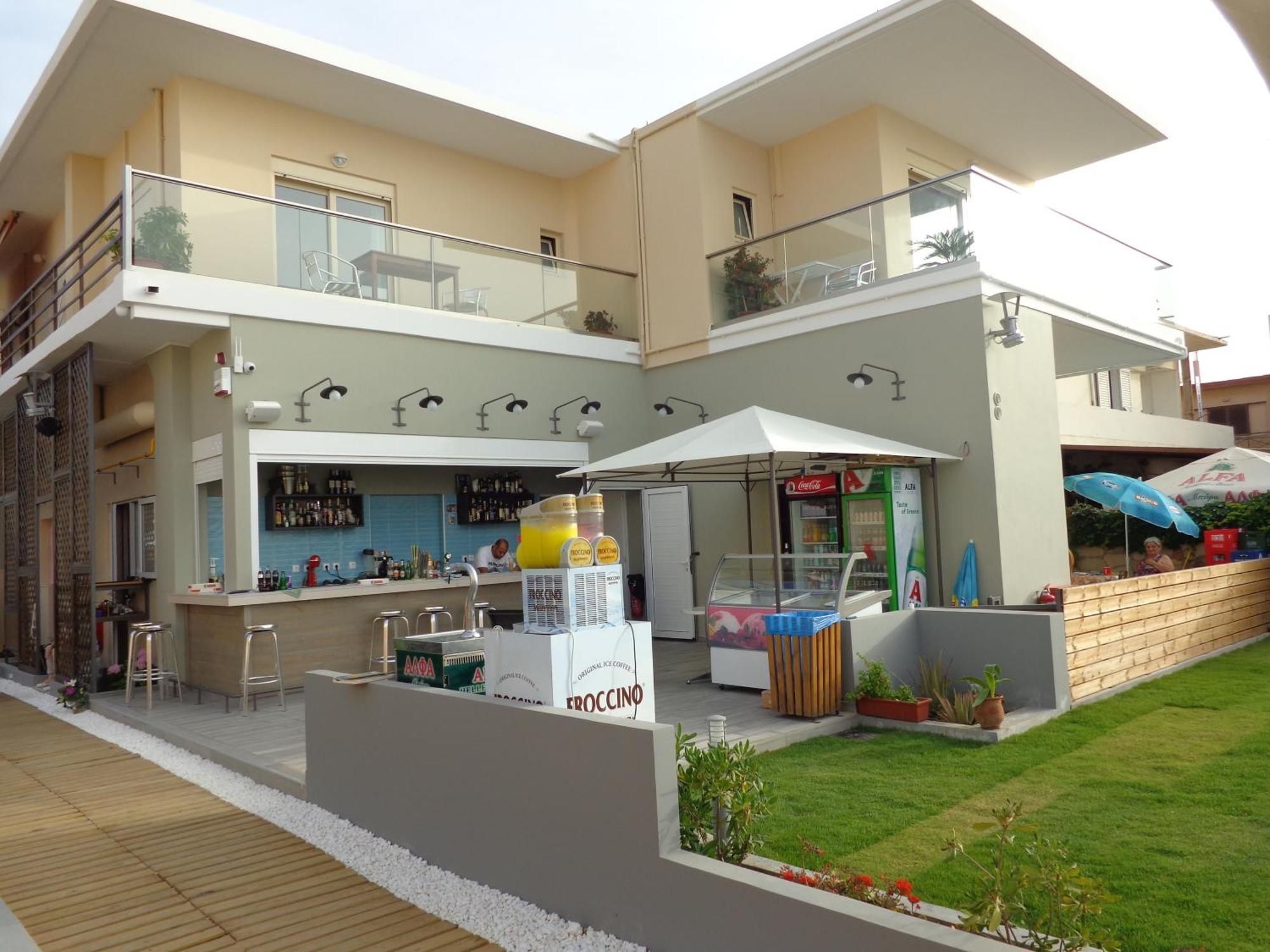 Litinakis Studios Sea View & Litinakis Studios Garden View 700 Meters Away Agia Marina  Ngoại thất bức ảnh