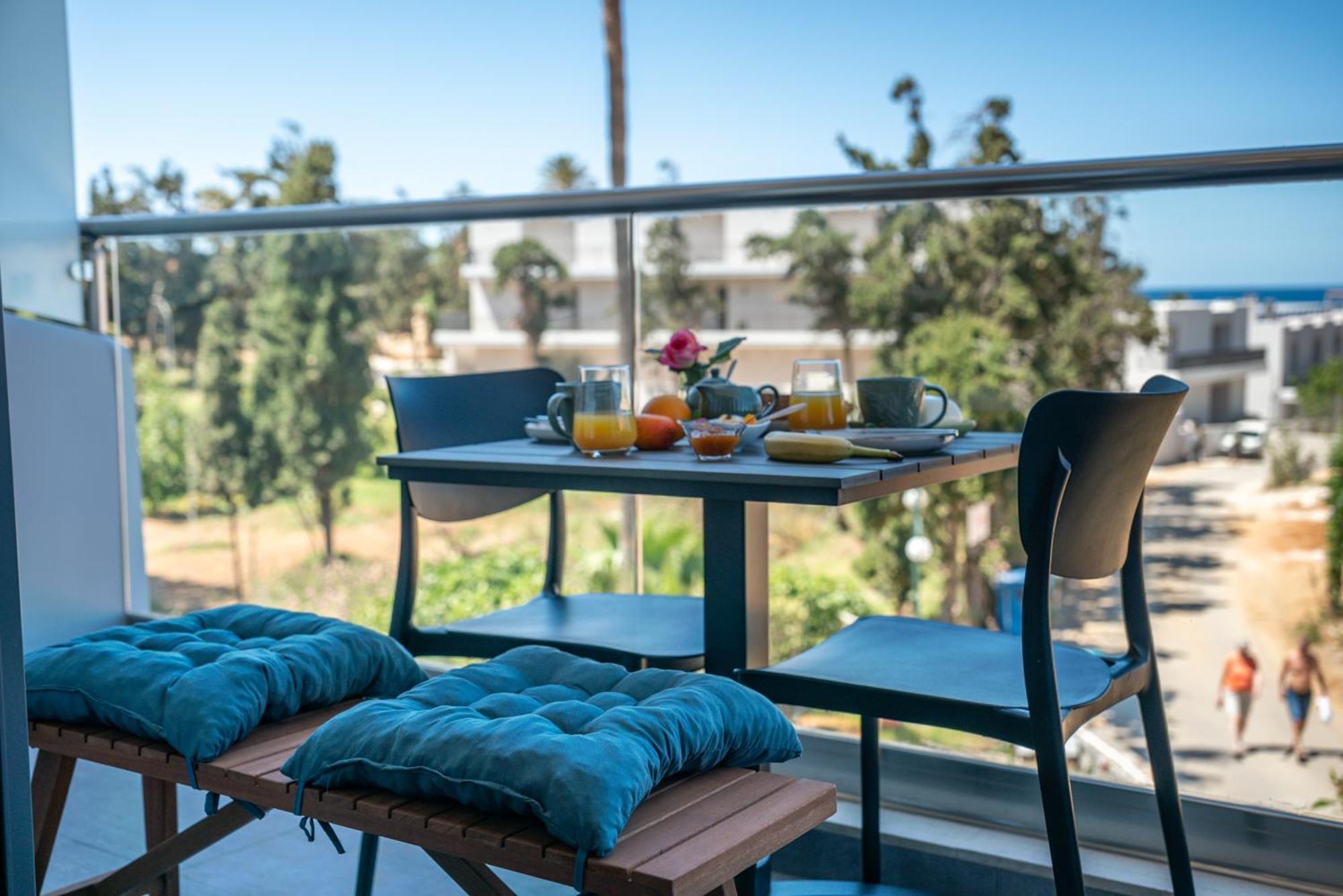 Litinakis Studios Sea View & Litinakis Studios Garden View 700 Meters Away Agia Marina  Ngoại thất bức ảnh