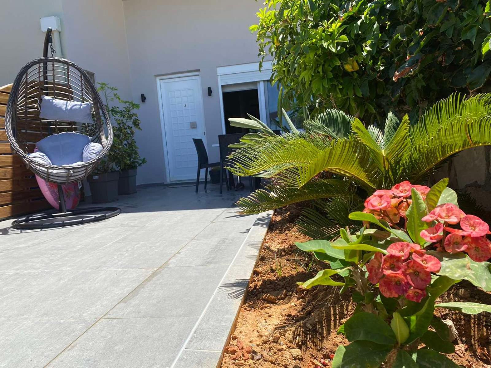 Litinakis Studios Sea View & Litinakis Studios Garden View 700 Meters Away Agia Marina  Ngoại thất bức ảnh